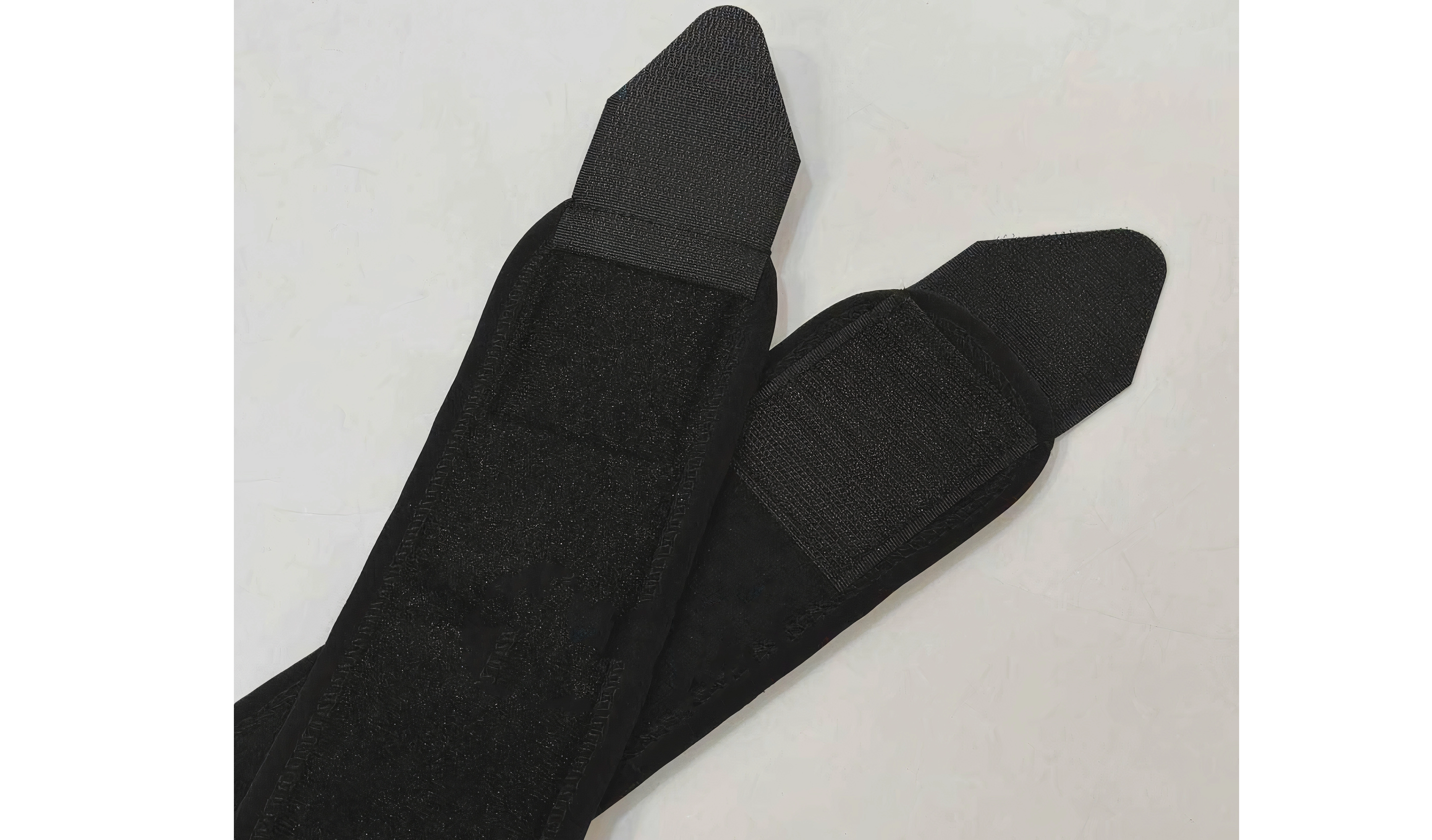 قوزبند پروانه ای