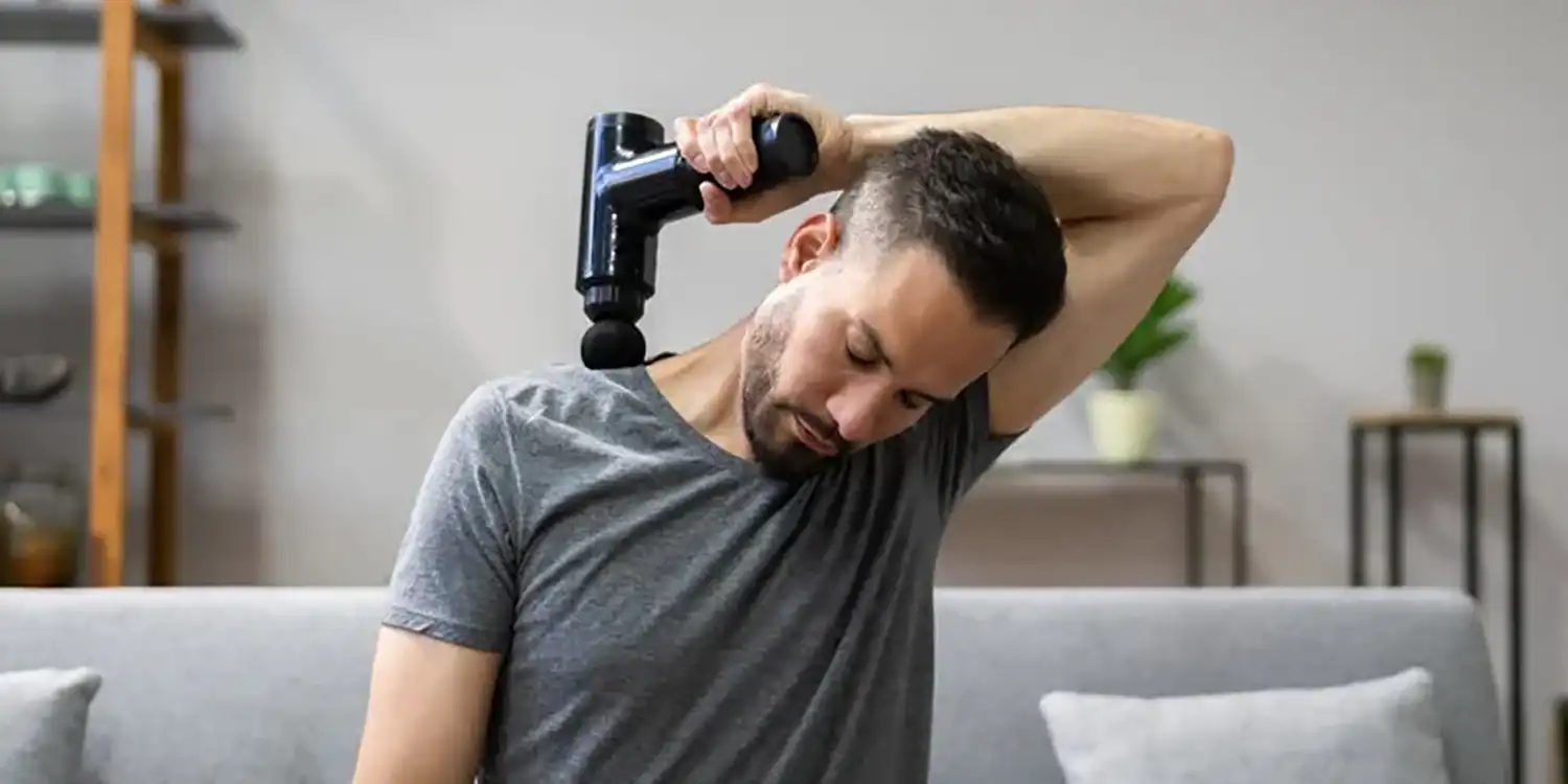 ماساژور تفنگی برای چی خوبه